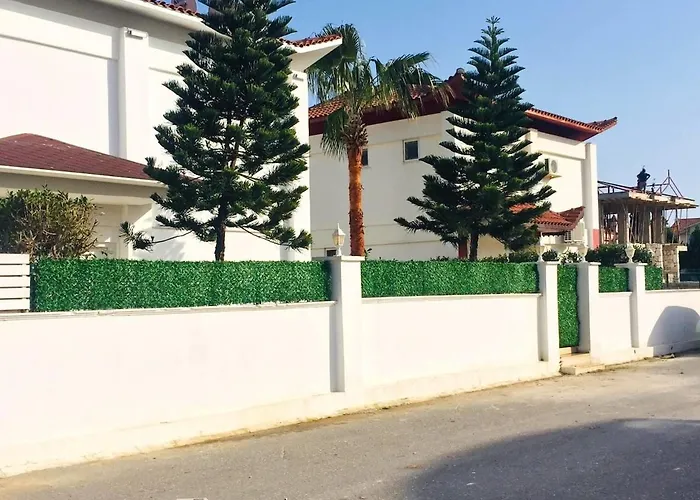 فيلة Luxury With Private Pool & Terrace In *
