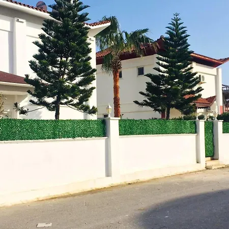 Villa Luxury With Private Pool & Terrace In *