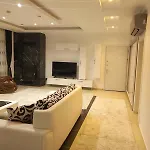 Luxury With Private Pool & Terrace In
