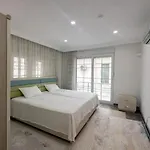 Luxury With Private Pool & Terrace In באלאק