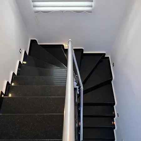 Luxury With Private Pool & Terrace In *